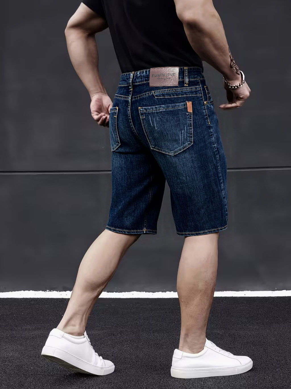 Levis Jeans 501 - 2026 กางเกงขาสั้นผ้ายีนส์ทรงสลิมสไตล์คลาสสิกสำหรับผู้ชายฤดูร้อนใหม่แฟชั่นธุรกิจบางยืดกางเกงขาสั้นลำลองชายขนาด 40